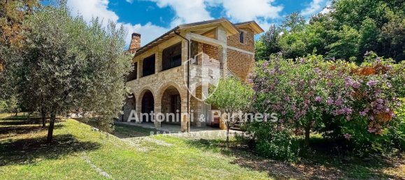 Вилла с 9 спальнями в Баски, Италия № 348644 2