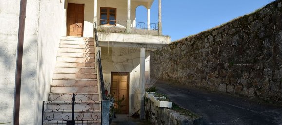 4 bedrooms House in Lordelo, Portugal No. 21574 18