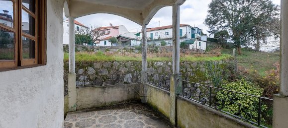 4 bedrooms House in Lordelo, Portugal No. 21574 16