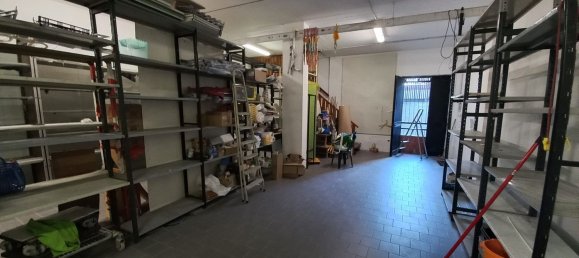 180m² Commercial property in Grosseto, Italy No. 145553 9