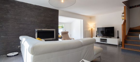 3 bedrooms House in Courdimanche, France No. 350149 4