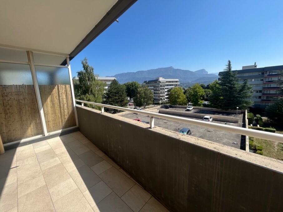 1 غرف نوم شقة في La Motte-Servolex, France رقم 341508