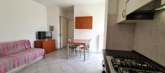 Пентхаус с 2 комнатами в Альбенга, Италия № 272380 9