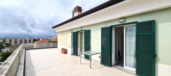 Пентхаус с 2 комнатами в Альбенга, Италия № 272380 7