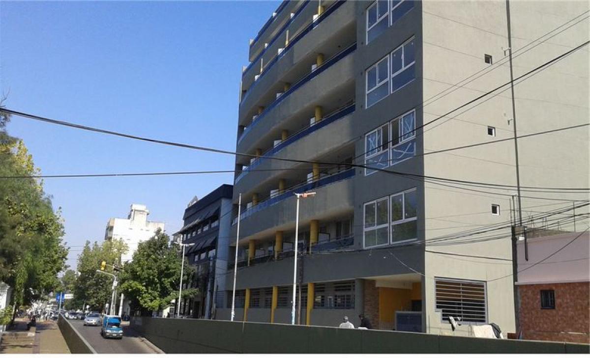 Studio in Moron, Argentina No. 8072