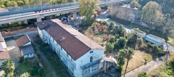 851m² Commercial property in Gorizia, Italy No. 346878 23