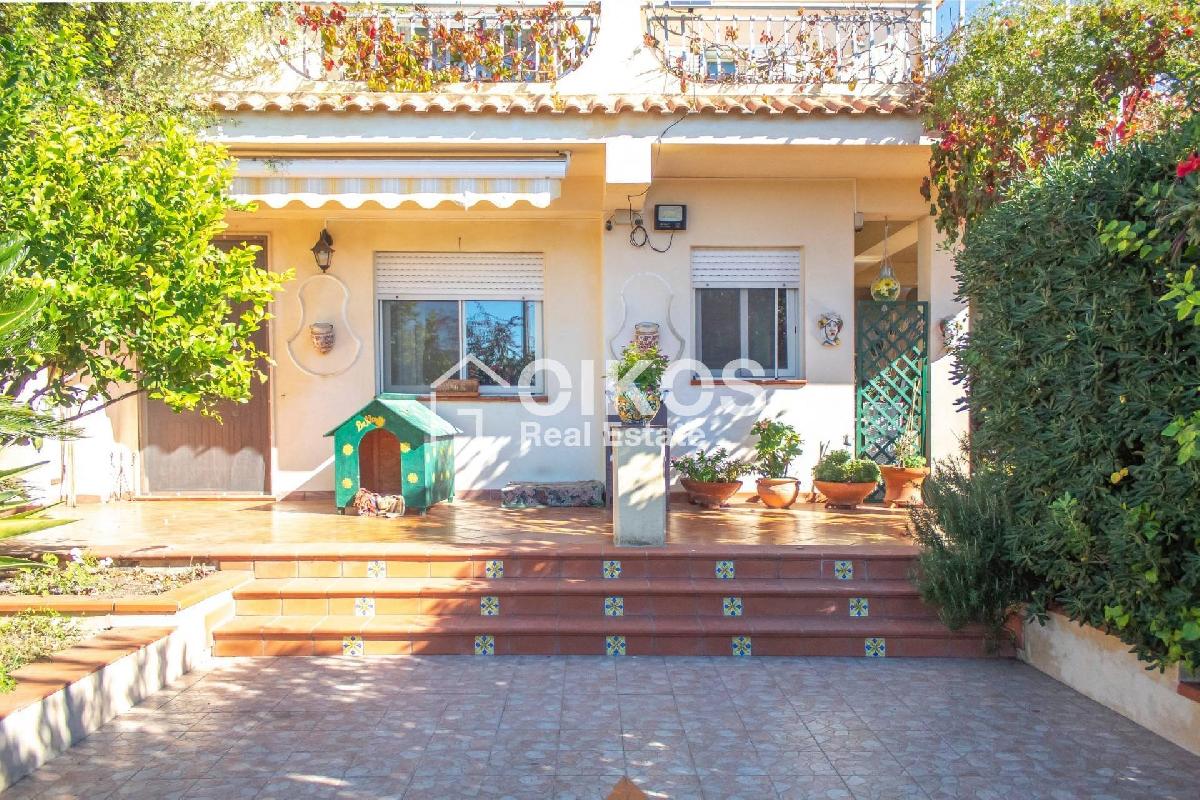 2 Schlafzimmer Villa in Noto, Italy, Nr. 122077