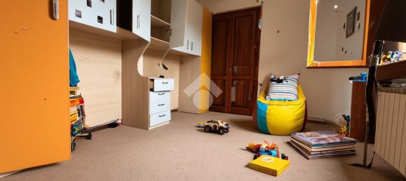 2 Schlafzimmer Wohnung in Cologne, Italy, Nr. 305644 7