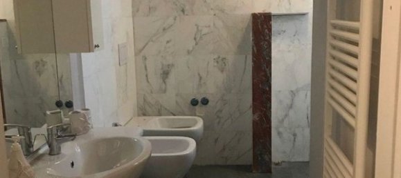 Apartamento de 3 habitaciónes en Carrara, Italy No. 99763 8