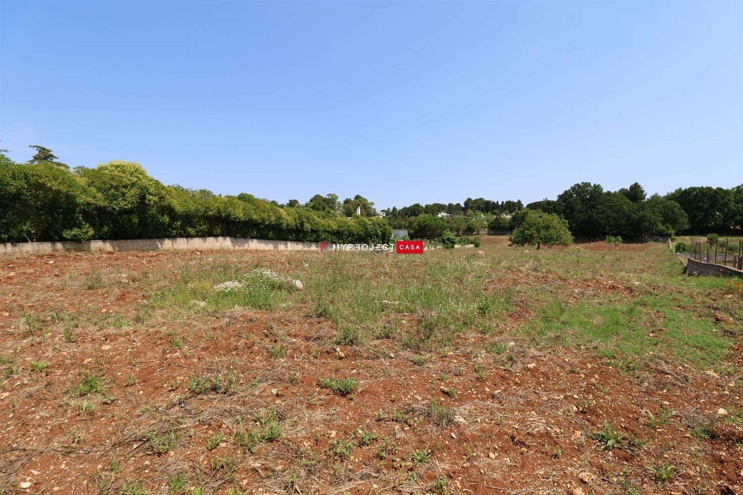 Земельный участок 5500м² в Мартина Франка, Италия № 113707