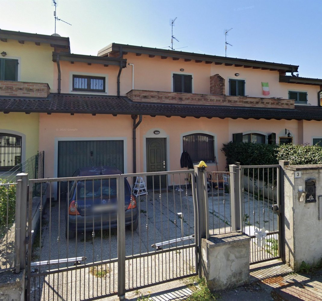 3غرفة منزل في Castiglione d'Adda, Italy رقم 76098
