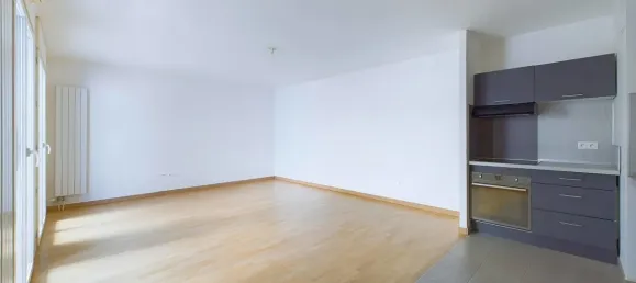 1 chambre Appartement à Suresnes, France No. 164791 9