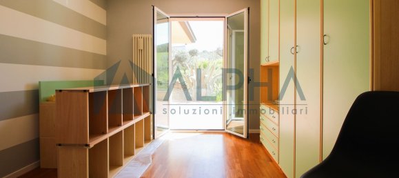 Villa de 5 habitaciónes en Rimini, Italy No. 5758 17