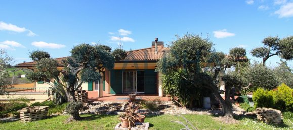 Villa de 5 habitaciónes en Rimini, Italy No. 5758 2