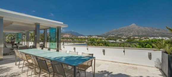 7 Schlafzimmer Villa in Marbella, Spain, Nr. 120474 24