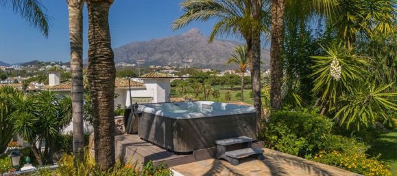 7 Schlafzimmer Villa in Marbella, Spain, Nr. 120474 33