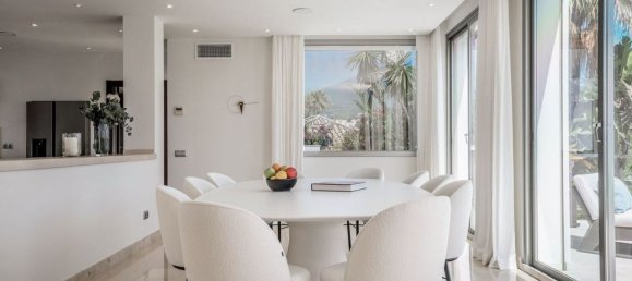 7 Schlafzimmer Villa in Marbella, Spain, Nr. 120474 15