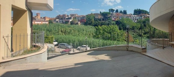 Studio in Mentana, Italy No. 86952 3