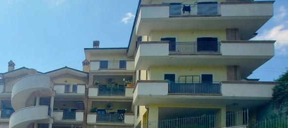 Studio in Mentana, Italy No. 86952 2