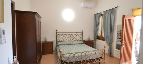 30 bedrooms Villa in Castiglione del Lago, Italy No. 311497 38