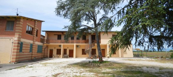 30 bedrooms Villa in Castiglione del Lago, Italy No. 311497 7