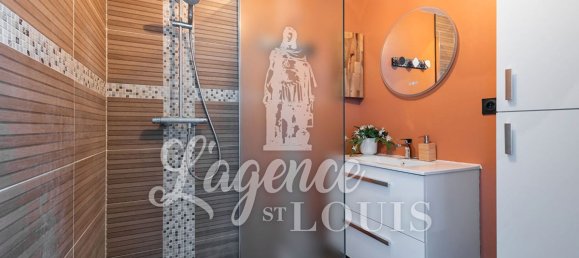 Casa de 4 dormitorios en Escoville, France No. 360712 6