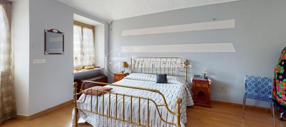 4 rooms House in Collegno, Italy No. 153518 3