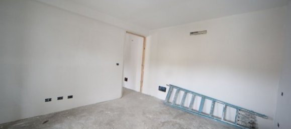 Apartamento de 3 divisões em Guanzate, Italy N.º 184250 12