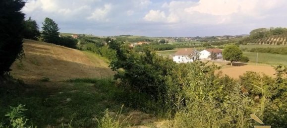 5 rooms House in San Damiano d'Asti, Italy No. 137618 46