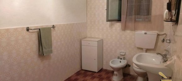 5 rooms House in San Damiano d'Asti, Italy No. 137618 16