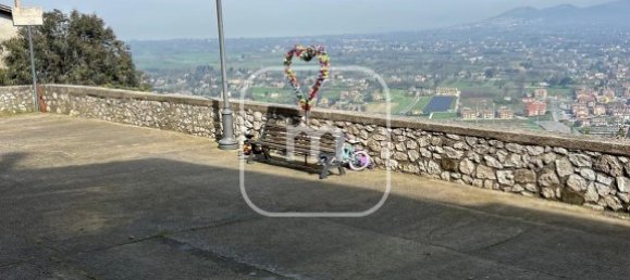 2 Schlafzimmer Wohnung in Artena, Italy, Nr. 381384 16