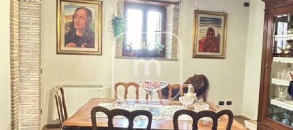 2 Schlafzimmer Wohnung in Artena, Italy, Nr. 381384 4