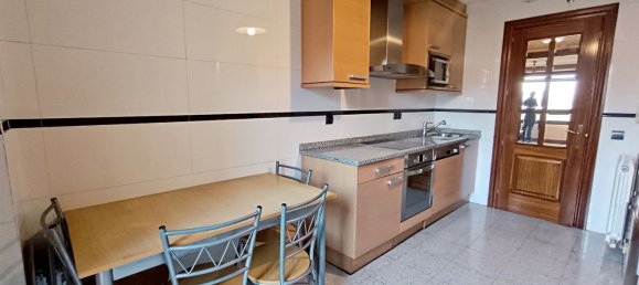 3 Schlafzimmer Wohnung in Logrono, Spain, Nr. 153786 5