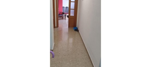 3 bedrooms Apartment in Vila-real, Spain No. 163983 3