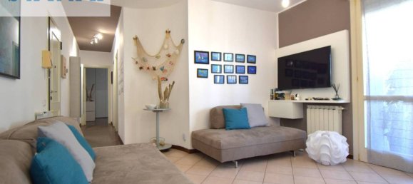 2 bedrooms Apartment in Viareggio, Italy No. 47613 24