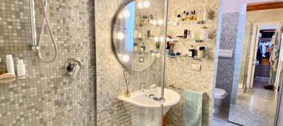 4 rooms Apartment in Padua, Italy No. 126263 3