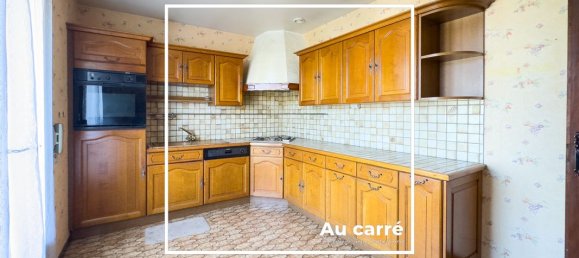 3 bedrooms House in Chassieu, France No. 335390 7