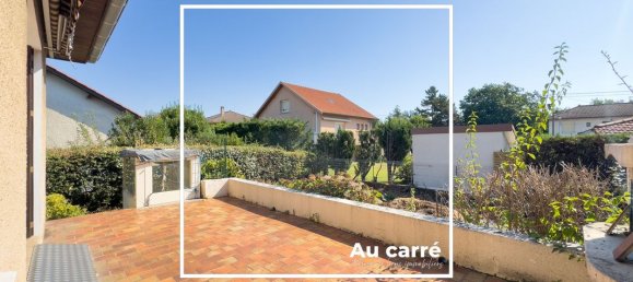 3 bedrooms House in Chassieu, France No. 335390 12