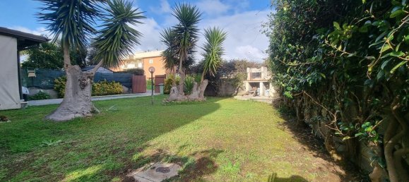 Apartamento de 3 dormitorios en Ardea, Italy No. 377560 17