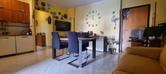 Apartamento de 3 dormitorios en Ardea, Italy No. 377560 8