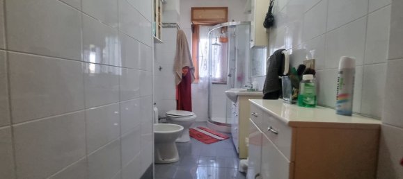 Apartamento de 3 dormitorios en Ardea, Italy No. 377560 13