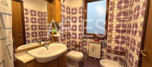 1 bedroom Apartment in Rome, Italy No. 146976 10