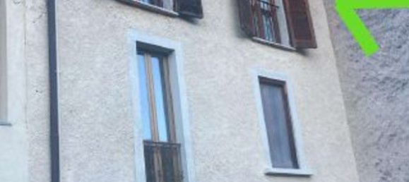 2 rooms Apartment in Brinzio, Italy No. 12973 2