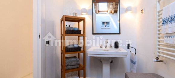 Дом с 2 спальнями в Рим, Италия № 322395 46