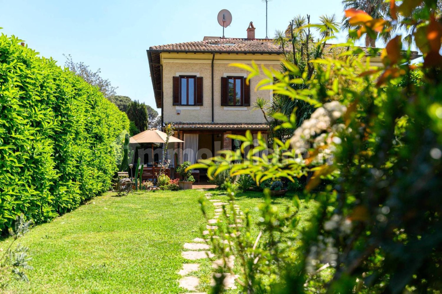 Дом с 2 спальнями в Рим, Италия № 322395