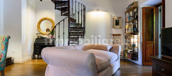 Дом с 2 спальнями в Рим, Италия № 322395 32