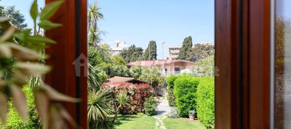 Дом с 2 спальнями в Рим, Италия № 322395 37