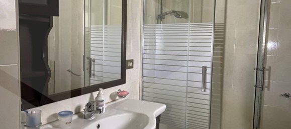 4 rooms Apartment in Noicattaro, Italy No. 24737 6