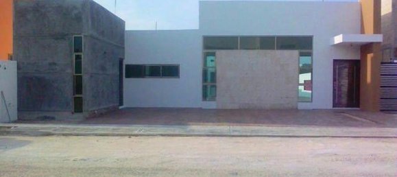 Casa de 3 dormitorios en Yucatán, Mexico No. 159683 2