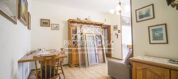Apartamento de 3 dormitorios en Viareggio, Italy No. 380231 3